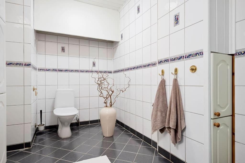 Adorable 1-Bedroom Apartment With A Fantastic View - Free Parking Trondheim Buitenkant foto